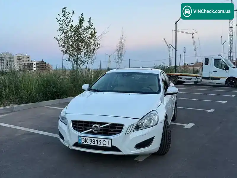 Volvo S60 2011, фото з оголошення 2 з 20, VIN YV1622FS5C2030042