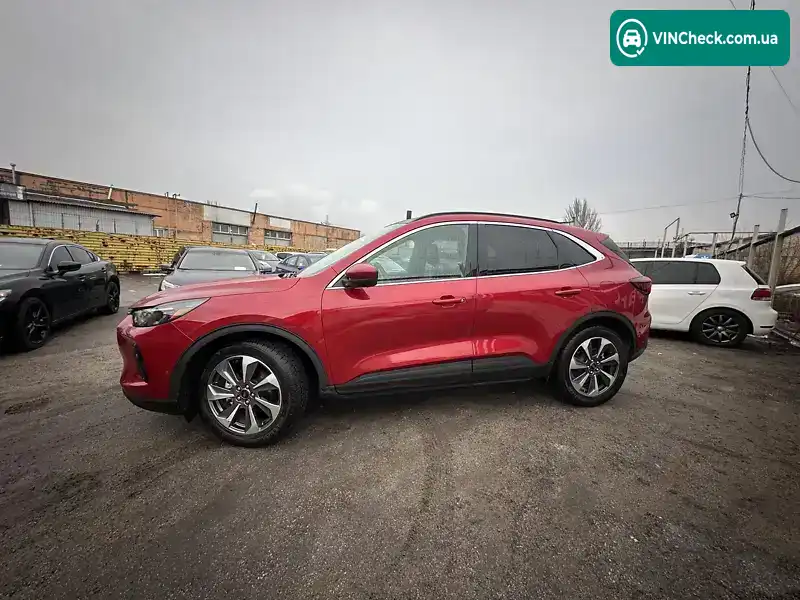 Ford Escape 2023, фото з оголошення 2 з 21, VIN 1FMCU9JA9PUB22268