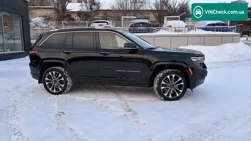 Jeep Grand Cherokee 2023, фото з оголошення 2 з 21, VIN 1C4RJHDG4P8912684