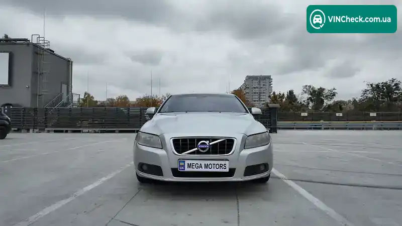 Volvo V70 2013, фото з оголошення 2 з 15, VIN YV147HBW2D1271925