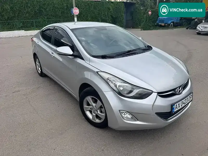 Hyundai Avante 2013, фото з оголошення 1 з 16, VIN KMHDG41LBEU877352