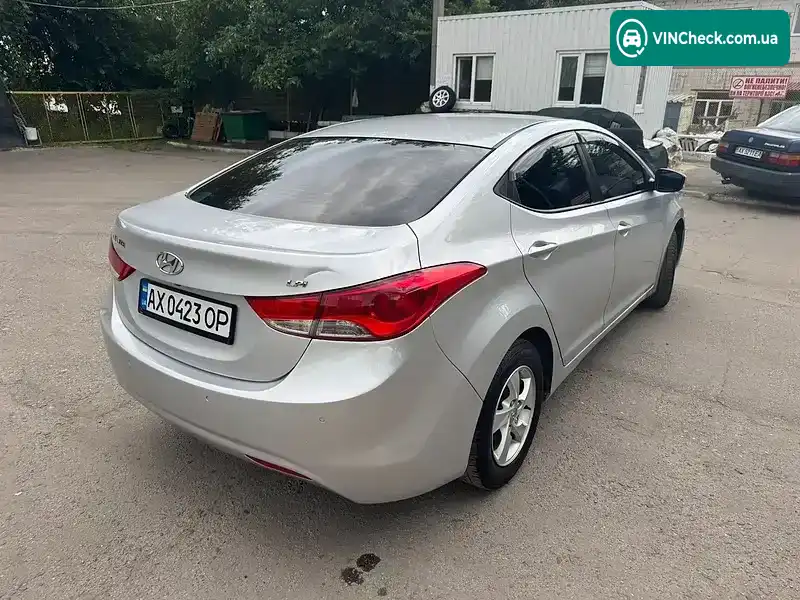 Hyundai Avante 2013, фото з оголошення 2 з 16, VIN KMHDG41LBEU877352