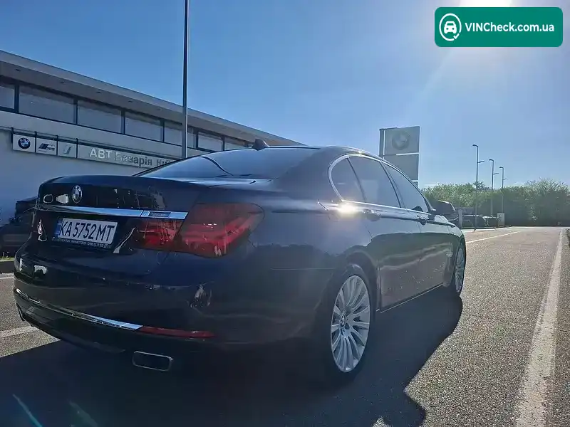 BMW 7 Series 2012, фото з оголошення 2 з 21, VIN WBAYC41010DZ73863