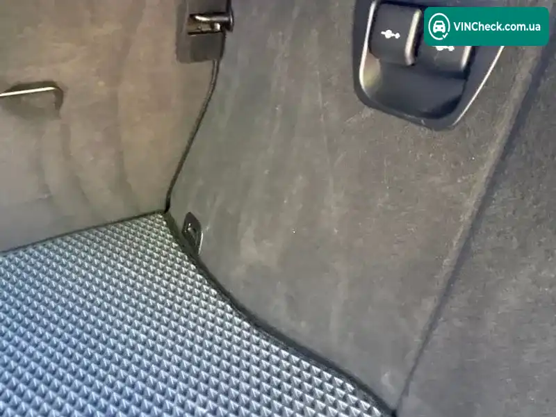 BMW X5 2003, фото з оголошення 2 з 20, VIN WBAFA71080LU85157