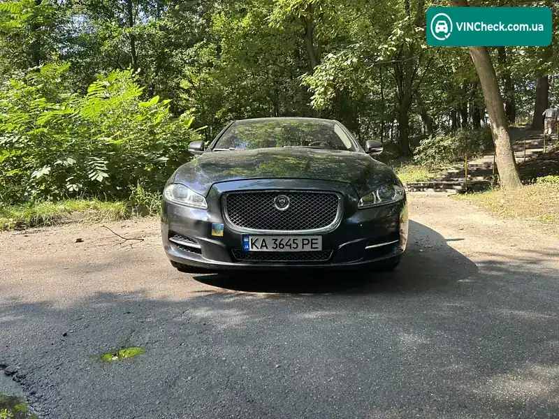 Jaguar XJ 2015, фото з оголошення 2 з 20, VIN SAJWA2GZ0F8V84032