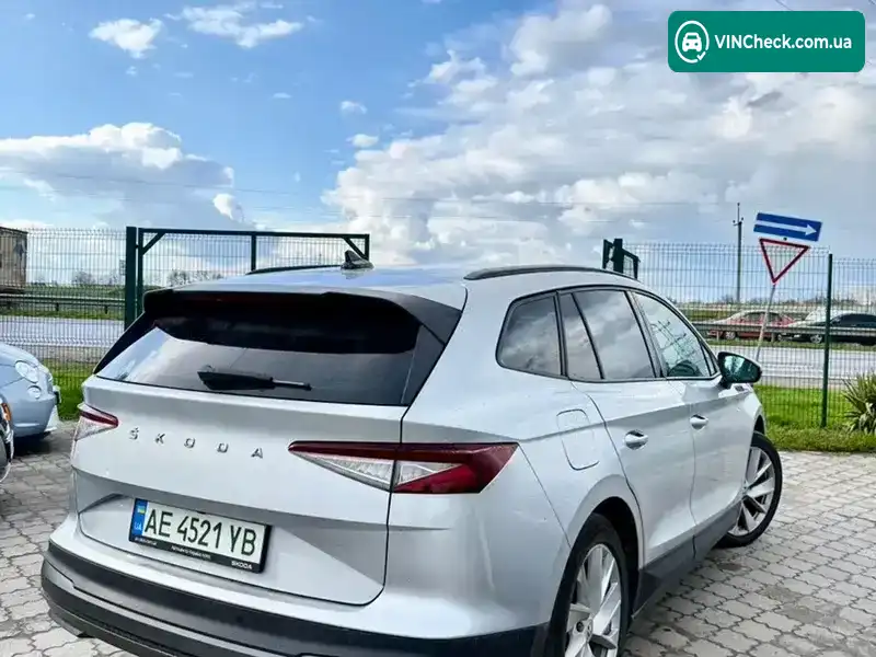 Skoda Enyaq iV 2021, фото з оголошення 2 з 20, VIN TMBJB7NYXMF024802