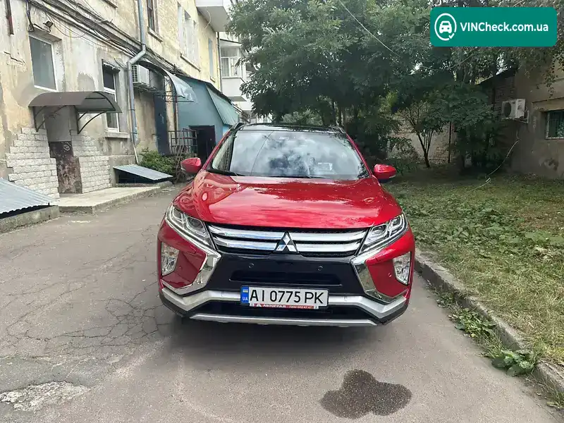 Mitsubishi Eclipse Cross 2018, фото з оголошення 2 з 10, VIN JMBXTGK1WJZ007885