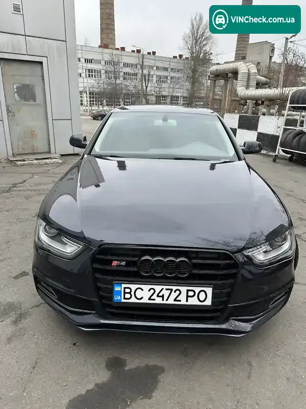 Audi A4 2014, фото з оголошення 2 з 14, VIN WAUFFAFL7FA029107