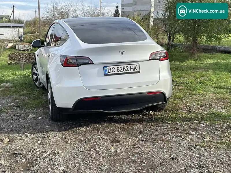 Tesla Model Y 2021, фото з оголошення 2 з 20, VIN 5YJYGAED0MF142727