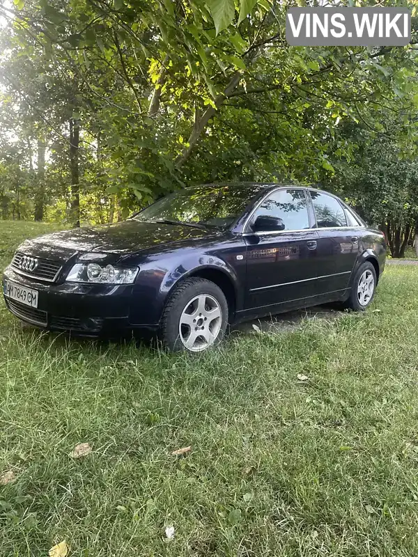 Audi A4 2001, фото з оголошення 1 з 3, VIN WAUZZZ8E32A012011