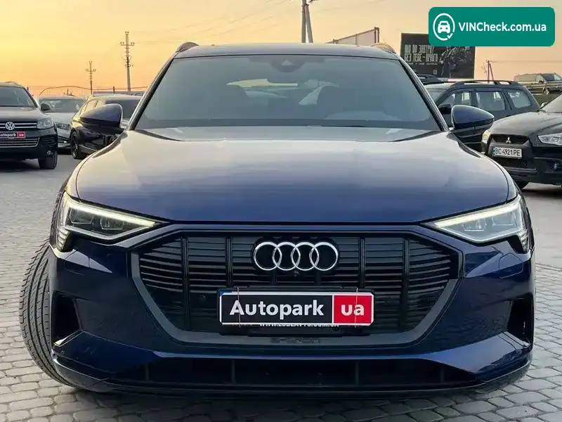 Audi e-tron 2022, фото з оголошення 2 з 21, VIN WA1AAAGE7NB037660