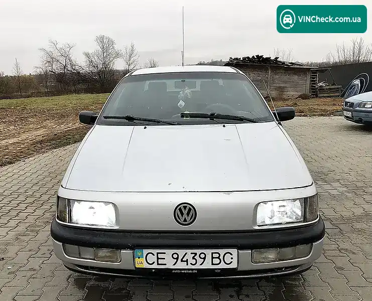 Volkswagen Passat 1988, фото з оголошення 2 з 9, VIN WVWZZZ31ZJE019057