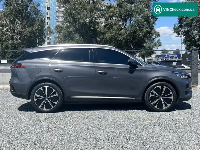 BYD Tang 2022, фото з оголошення 1 з 14, VIN LC0CF4CD8N0143700
