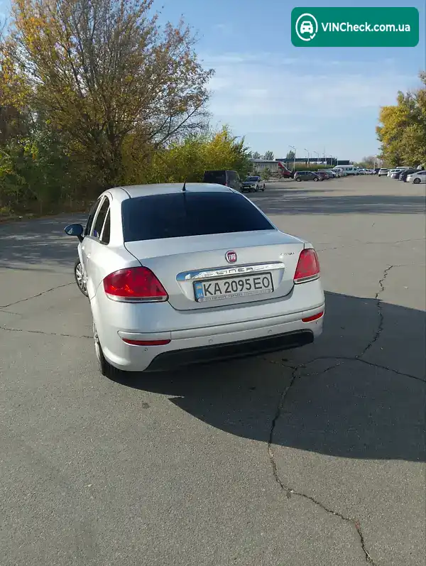 Fiat Linea 2013, фото з оголошення 2 з 20, VIN ZFA32300003203961