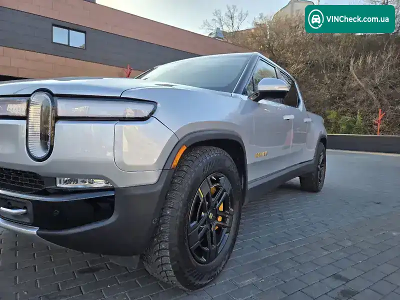 Rivian R1T 2022, фото з оголошення 1 з 21, VIN 7FCTGAAAXNN014885