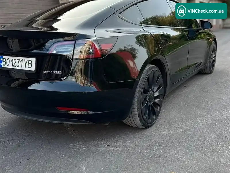 Tesla Model 3 2023, фото з оголошення 2 з 20, VIN 5YJ3E1EC7PF692079