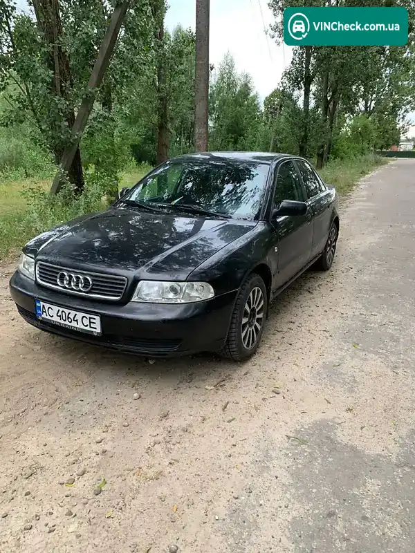 Audi A4 1998, фото з оголошення 2 з 15, VIN WAUZZZ8DZWA157441