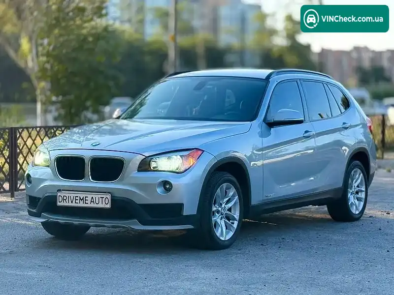 BMW X1 2015, фото з оголошення 1 з 20, VIN WBAVL1C55FVY36499