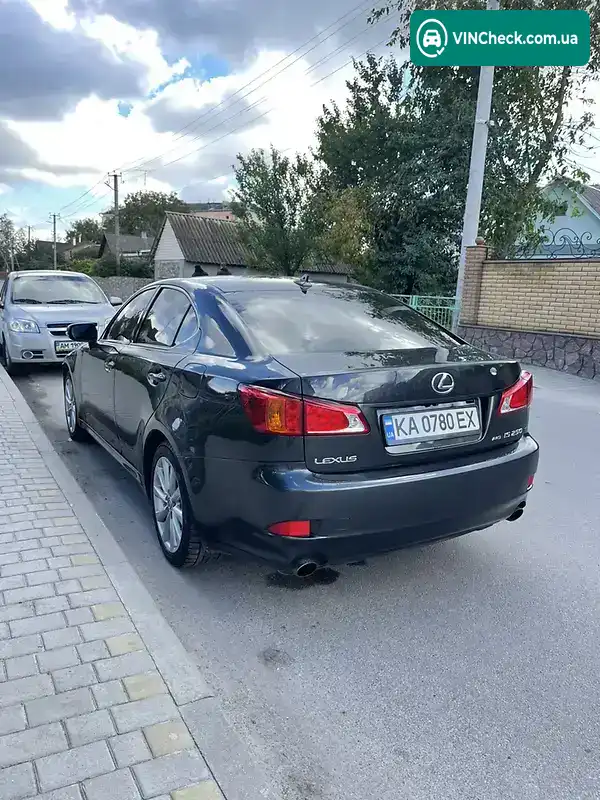 Lexus IS 2010, фото з оголошення 2 з 20, VIN JTHCF5C25A5042818