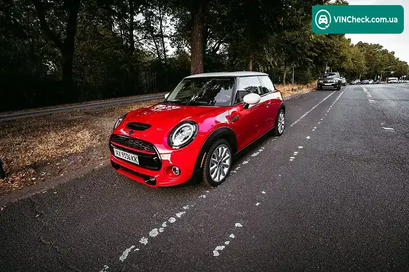MINI Hatch 2019, фото з оголошення 1 з 19, VIN WMWXR5C07L2M03038