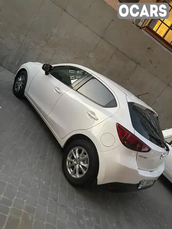 Mazda 2 2016, фото з оголошення 1 з 5, VIN 3MDDJ6H5A1M148300