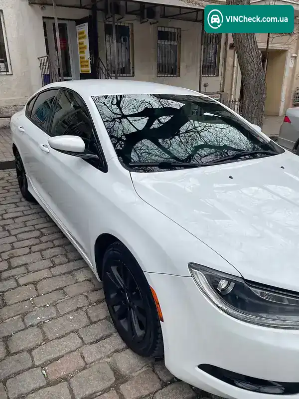Chrysler 200 2014, фото з оголошення 2 з 12, VIN 1C3CCCBB3FN596807