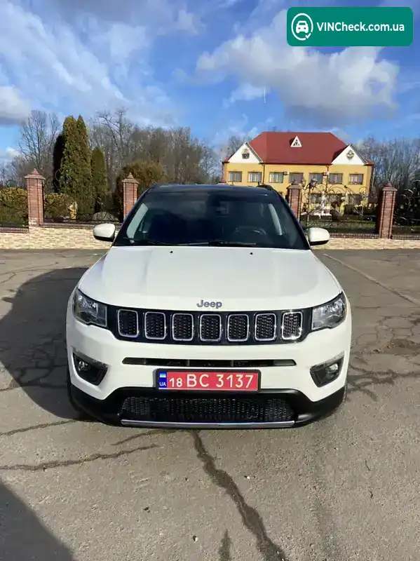 Jeep Compass 2020, фото з оголошення 2 з 18, VIN 3C4NJDBB6LT107182