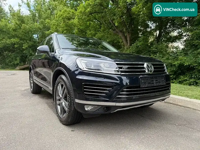 Volkswagen Touareg 2015, фото з оголошення 1 з 20, VIN WVGEF9BP2FD007869