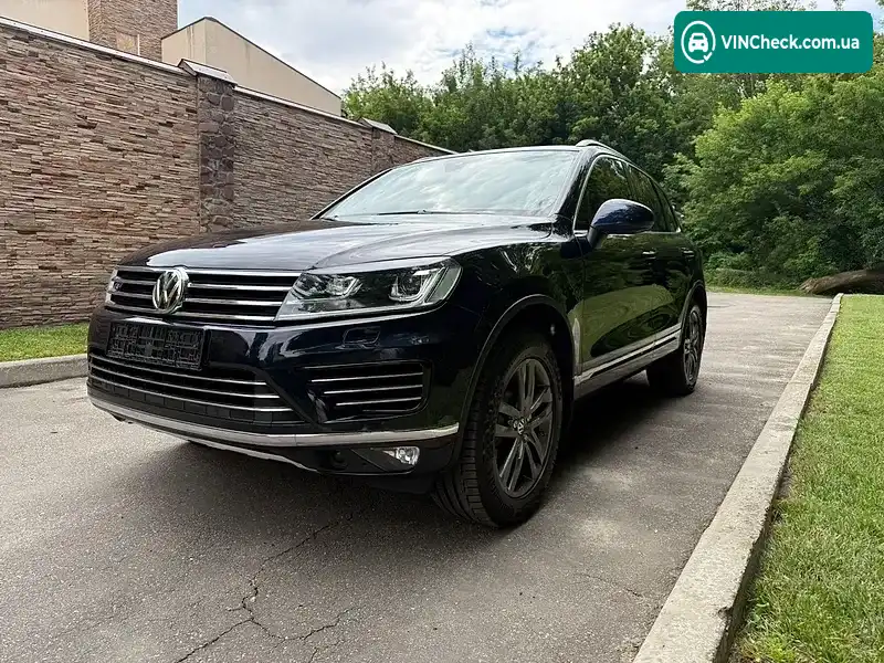 Volkswagen Touareg 2015, фото з оголошення 2 з 20, VIN WVGEF9BP2FD007869