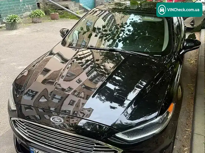 Ford Fusion 2018, фото з оголошення 1 з 9, VIN 3FA6P0RU5JR225968
