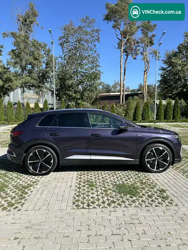 Audi Q4 e-tron 2021, фото з оголошення 1 з 21, VIN WAUZZZFZZNP001396