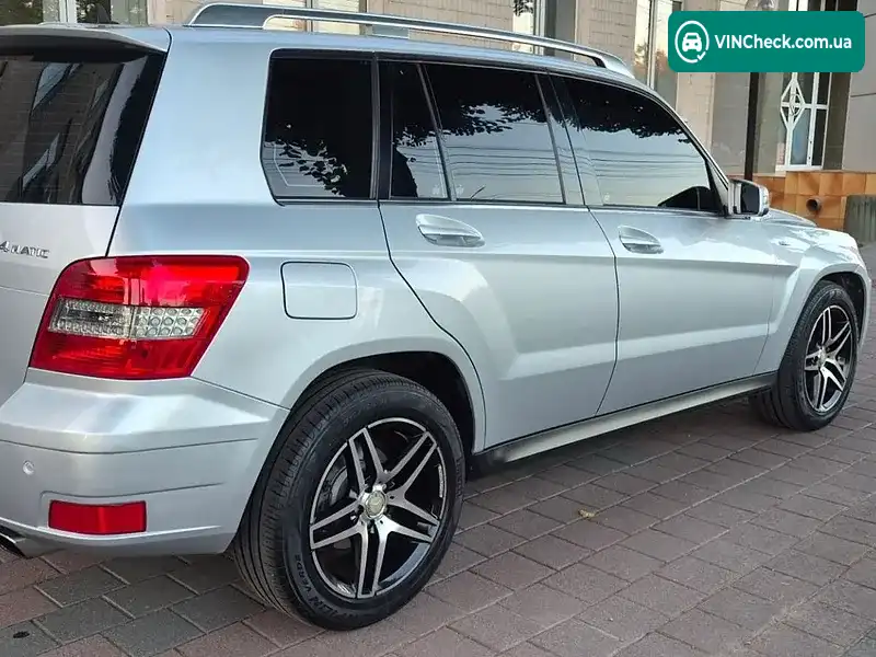 Mercedes-Benz GLK-Class 2010, фото з оголошення 2 з 20, VIN WDC2049841F575003