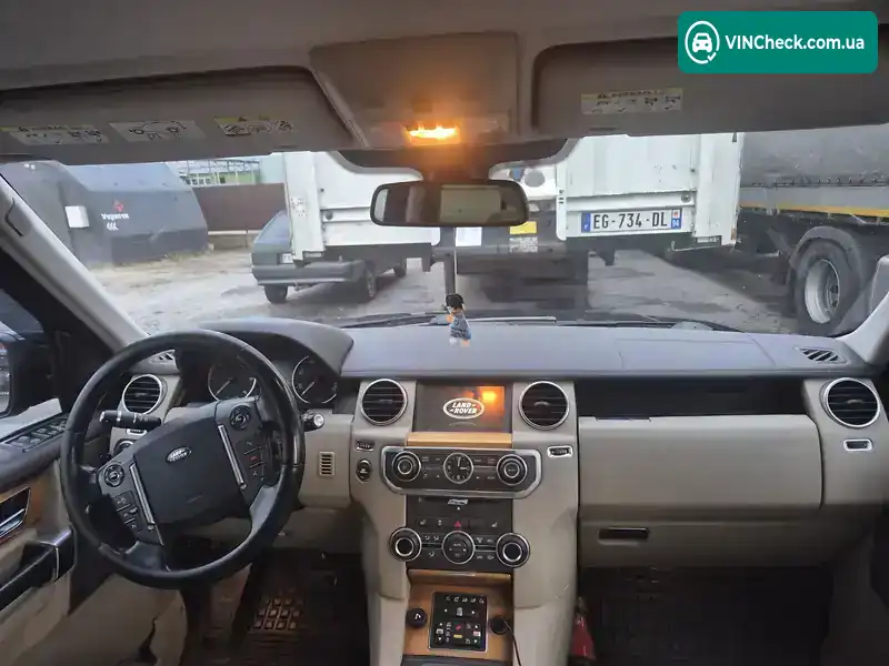 Land Rover Discovery 2011, фото з оголошення 2 з 17, VIN SALLAAAG6CA607518