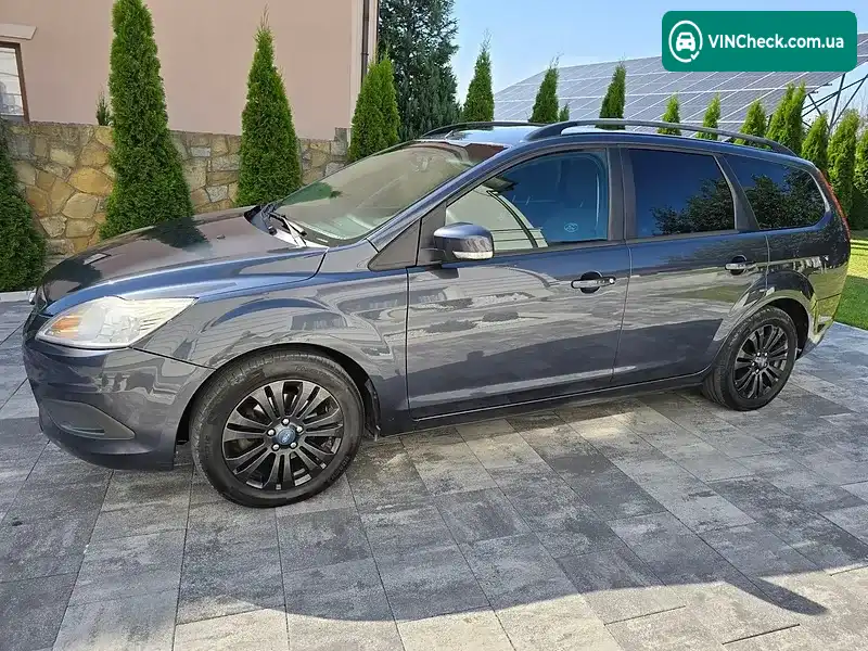 Ford Focus 2010, фото з оголошення 2 з 20, VIN WF0SXXGCDSAG00496