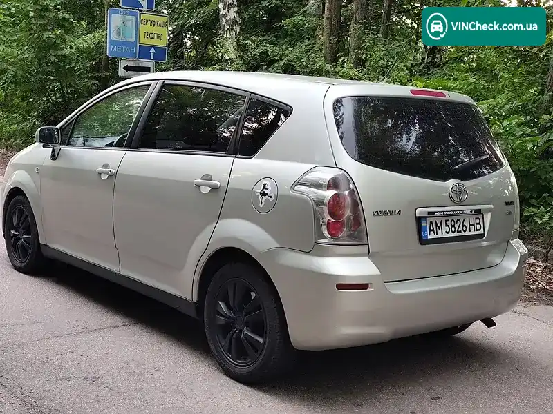 Toyota Corolla Verso 2005, фото з оголошення 2 з 20, VIN NMTEX16R50R044665