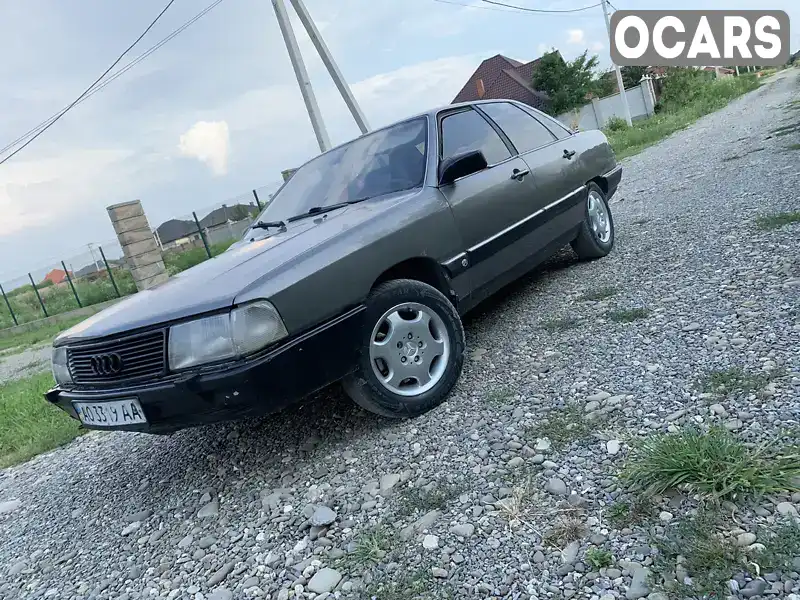 Audi 200 1986, фото з оголошення 2 з 21, VIN LFFWKT3C1E1004284