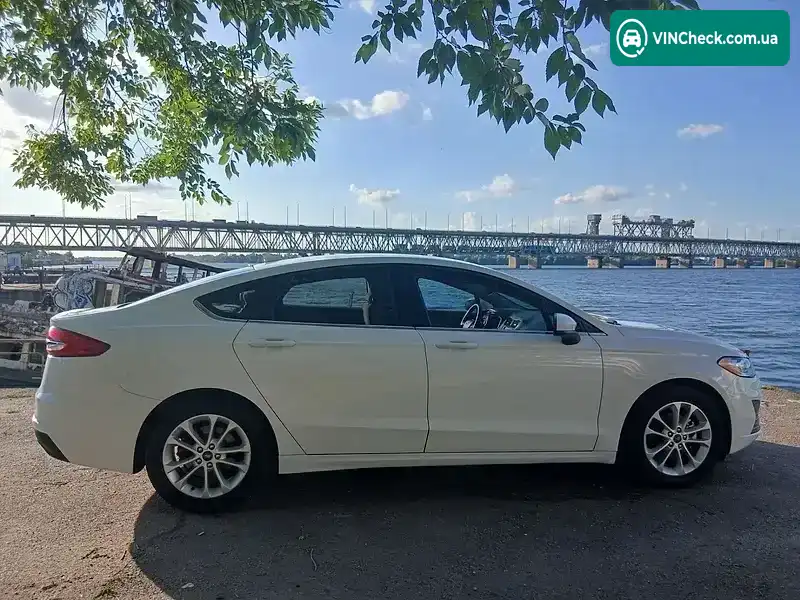 Ford Fusion 2019, фото з оголошення 1 з 12, VIN 3FA6P0HD4KR163160