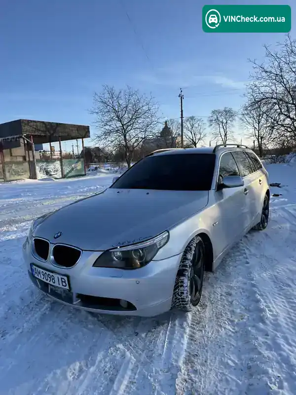 BMW 5 Series 2005, фото з оголошення 1 з 13, VIN WBANJ51070B411704