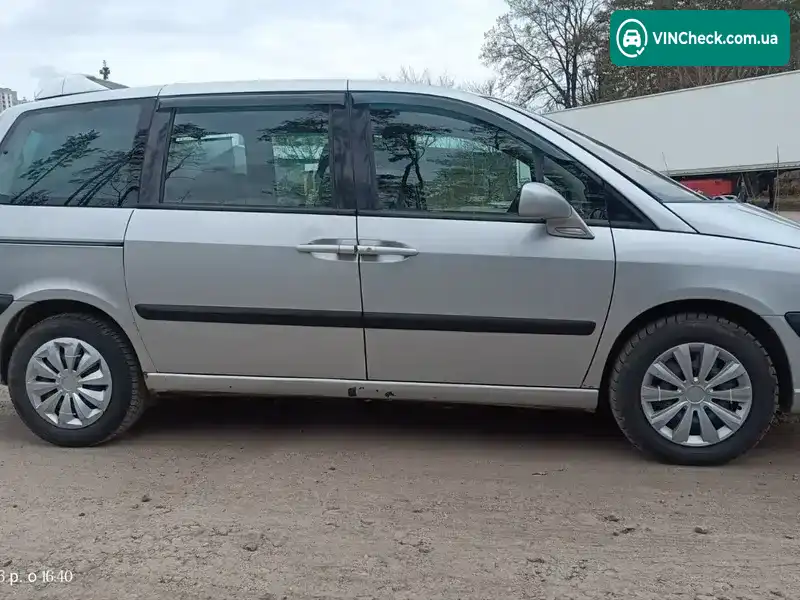Citroen C8 2006, фото з оголошення 2 з 12, VIN VF7EBRHME13291183