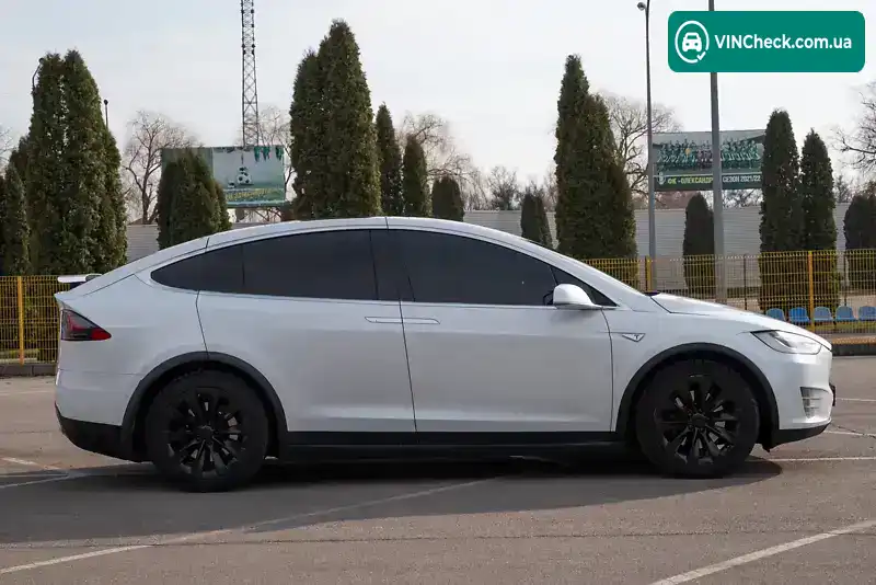 Tesla Model X 2016, фото з оголошення 2 з 21, VIN 5YJXCBE25GF012314