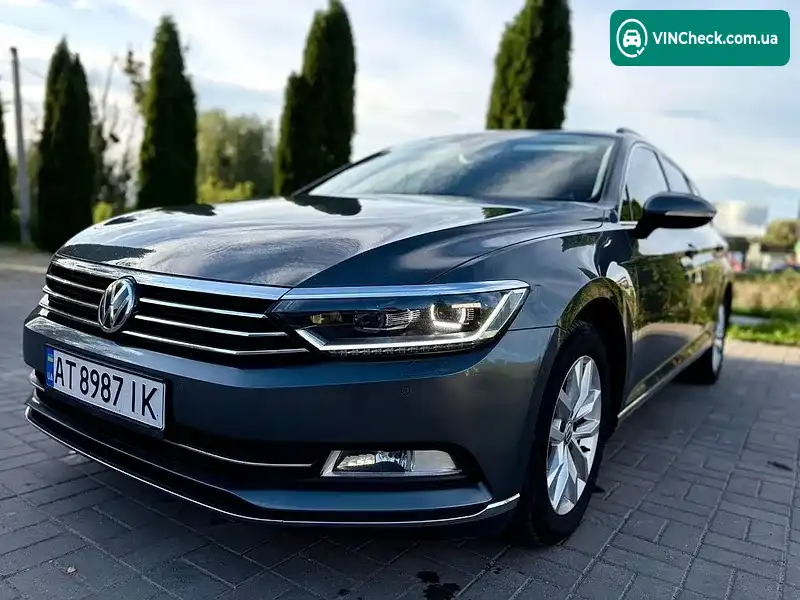 Volkswagen Passat 2016, фото з оголошення 2 з 15, VIN WVWZZZ3CZHE112189