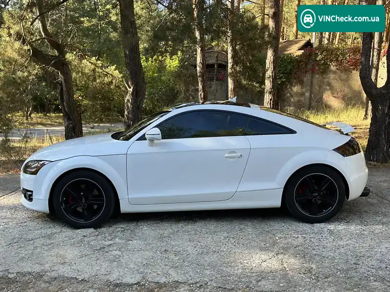 Audi TT 2008, фото з оголошення 2 з 14, VIN TRUVF38J691024433