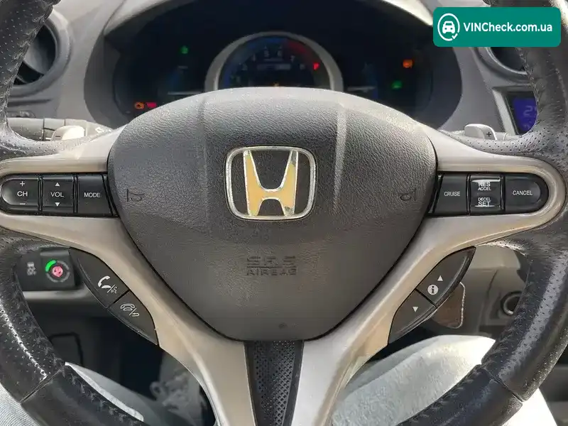 Honda Insight 2010, фото з оголошення 2 з 11, VIN JHMZE2870AS223664