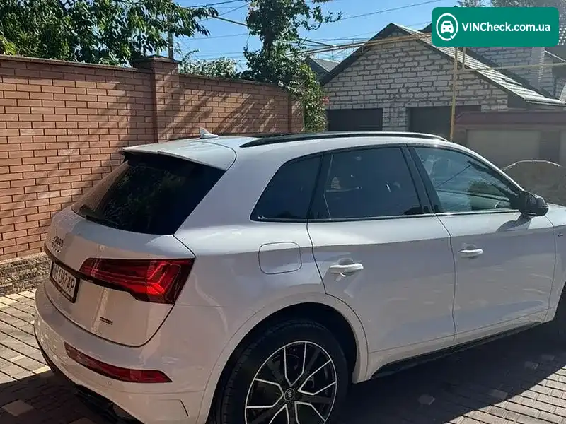 Audi Q5 2020, фото з оголошення 2 з 20, VIN WA1EAAFY0M2036958