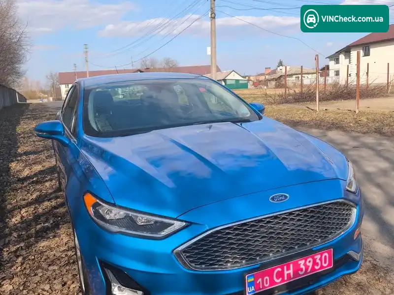 Ford Fusion 2019, фото з оголошення 1 з 15, VIN 3FA6P0SU7LR113072