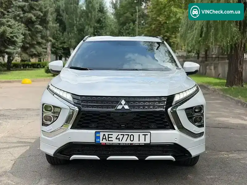 Mitsubishi Eclipse Cross 2024, фото з оголошення 1 з 20, VIN JMBXTGK2WRZ000300