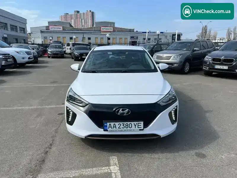 Hyundai Ioniq 2018, фото з оголошення 2 з 21, VIN KMHC751HFJU033019