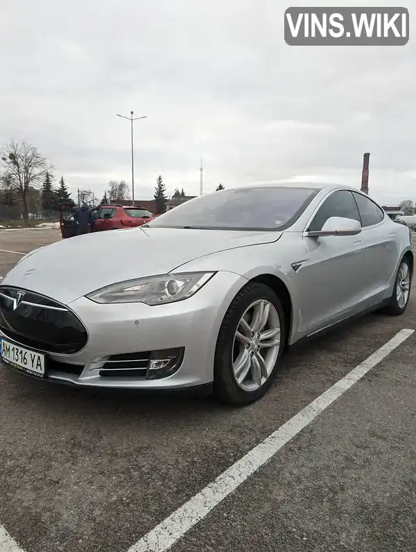 Tesla Model S 2014, фото з оголошення 1 з 18, VIN 5YJSA1H11EFP51142