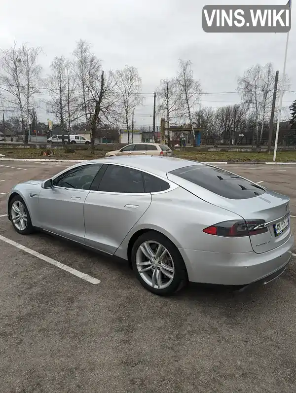Tesla Model S 2014, фото з оголошення 2 з 18, VIN 5YJSA1H11EFP51142