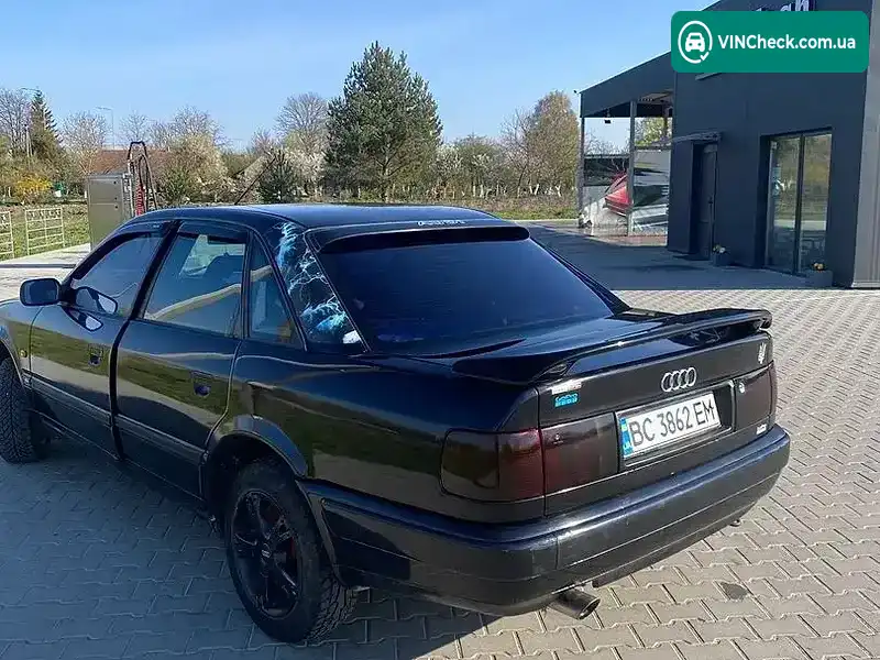 Audi 100 1992, фото з оголошення 2 з 20, VIN WAUZZZ4AZNN003101
